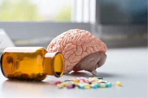 ما الفيتامينات التي يحتاجها الدماغ؟
